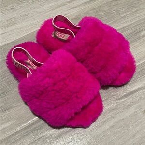 UGG Toddler Fluff Yeah Pink Fluffy Slippers size 10 NWOT